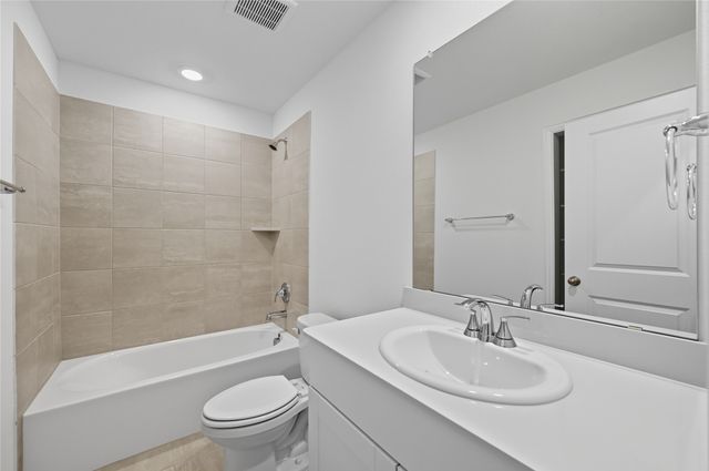 6645 Valley Lake Lane, Fort Worth, TX 76036