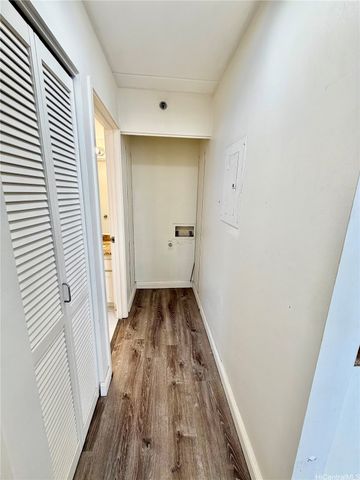 2522 Date Street 1204, Honolulu, HI 96826