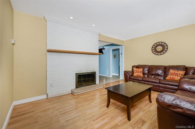 88 Bloomingdale Road, Levittown, NY 11756