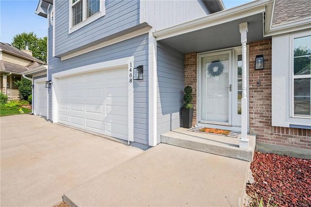 1408 NE 196TH Court, Smithville, MO 64089