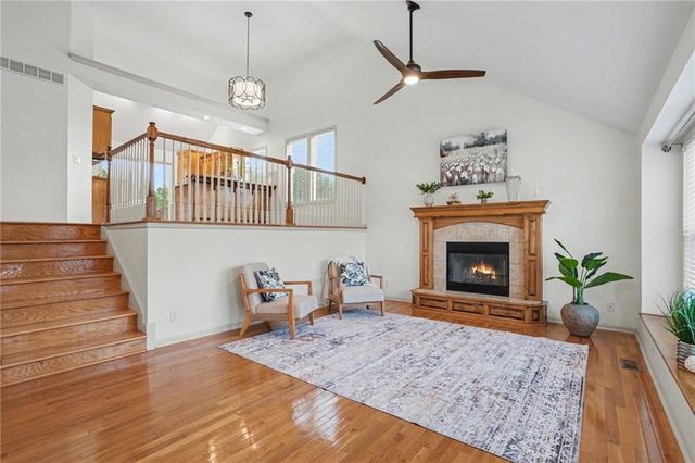 1408 NE 196TH Court, Smithville, MO 64089