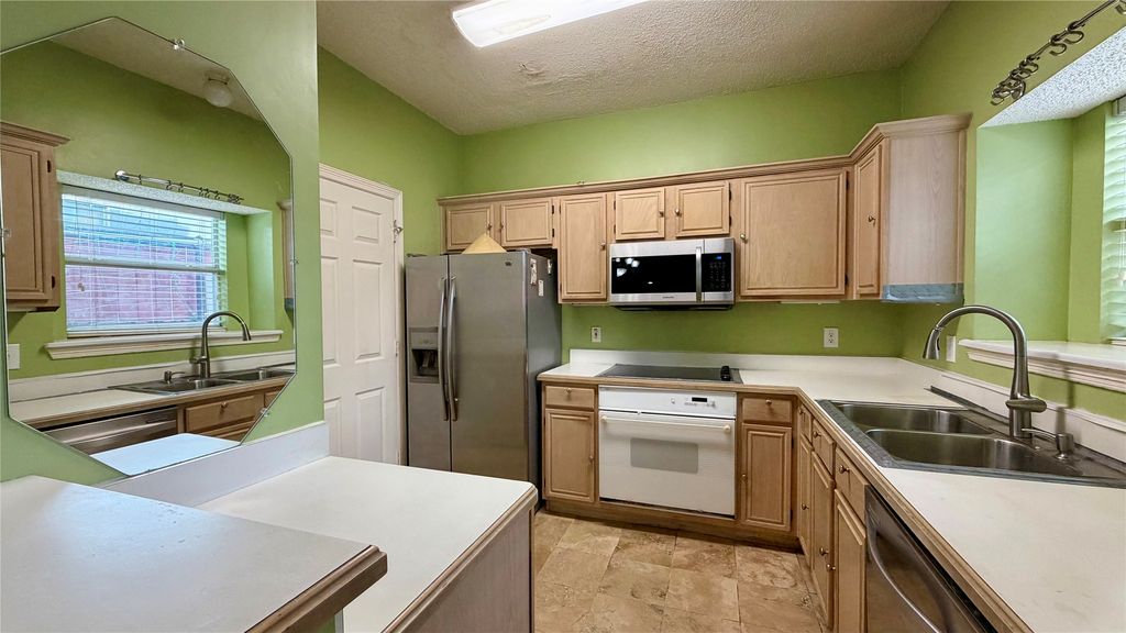 18932 Ravenglen Court, Dallas, TX 75287 — photo 4