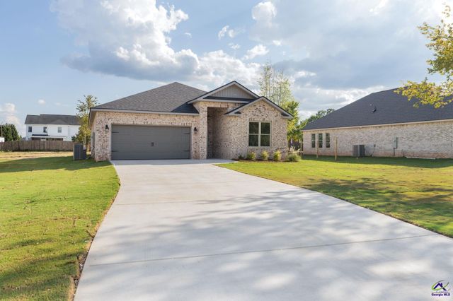 224 Farmland Circle, Perry, GA 31069