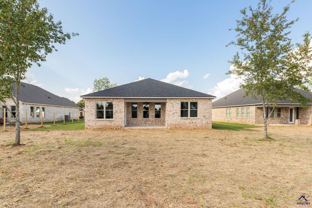 224 Farmland Circle, Perry, GA 31069