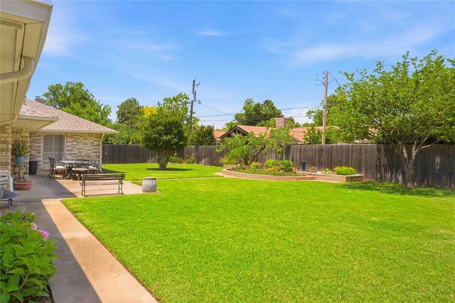 3009 Hemingford Lane, Oklahoma City, OK 73120