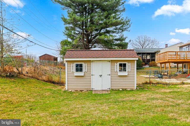 211 BOND AVE, Reisterstown, MD 21136