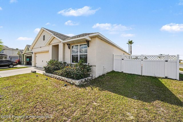 3180 Country Club Circle, Winter Haven, FL 33881