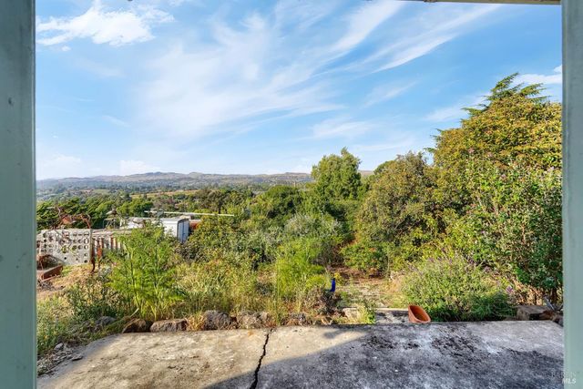 1181 Bush Ave, Vallejo, CA 94591