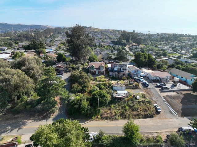 1181 Bush Ave, Vallejo, CA 94591