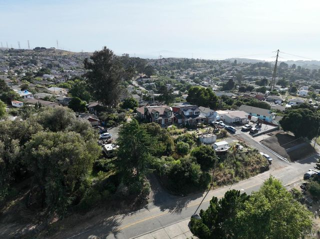 1181 Bush Ave, Vallejo, CA 94591