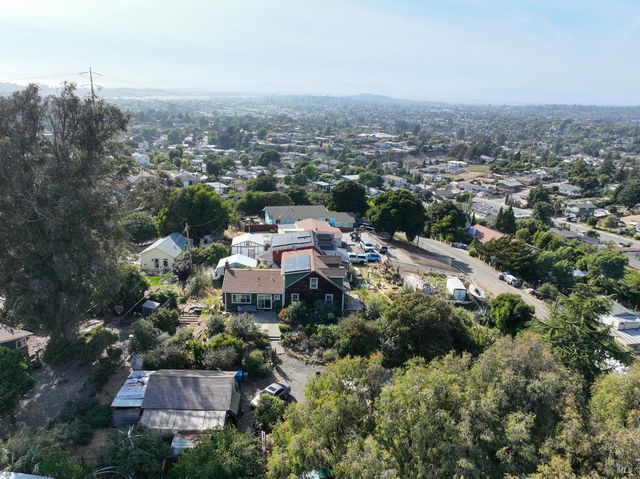 1181 Bush Ave, Vallejo, CA 94591