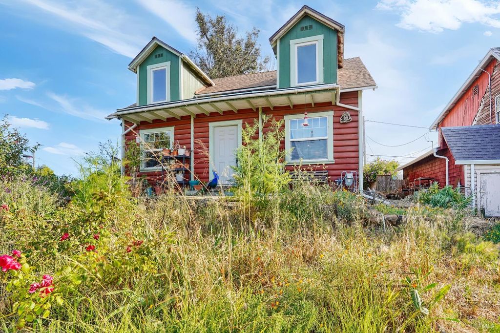 1181 Bush Ave, Vallejo, CA 94591