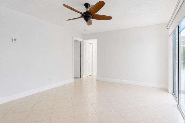 1966 Emilio Lane, West Palm Beach, FL 33406