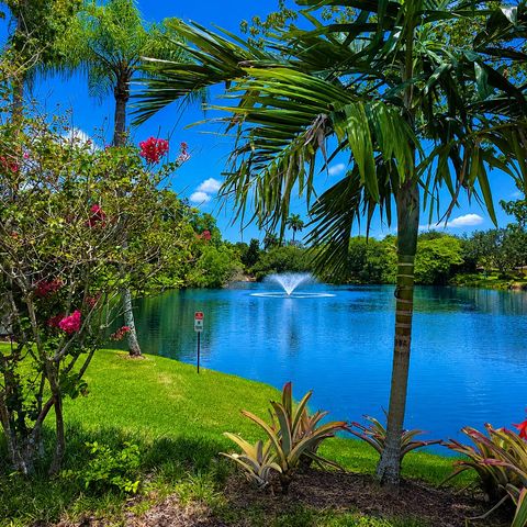 1966 Emilio Lane, West Palm Beach, FL 33406