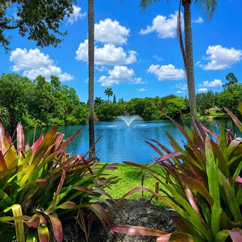 1966 Emilio Lane, West Palm Beach, FL 33406