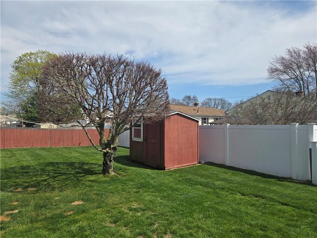 11 Coes Street, North Providence, RI 02904