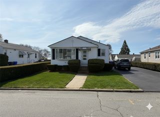 11 Coes Street, North Providence, RI 02904