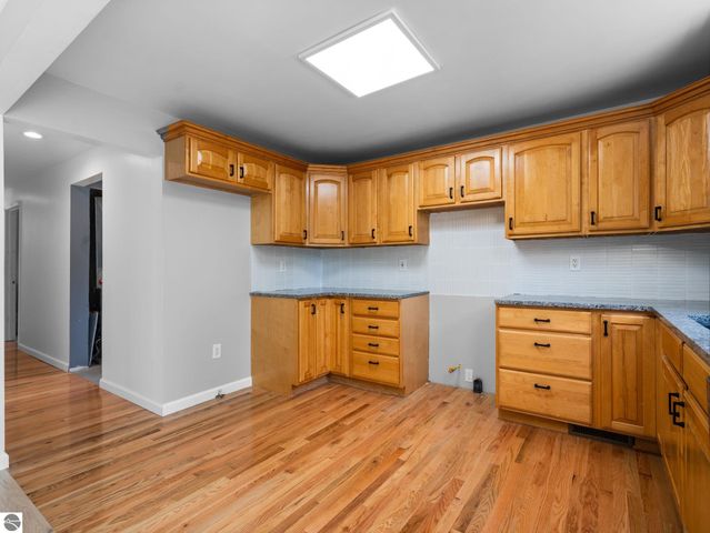 5321 S Jeffs Road, Falmouth, MI 49632