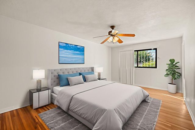 705 Kentucky Street SE, Albuquerque, NM 87108