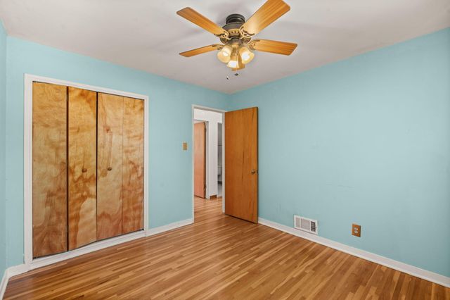 705 Kentucky Street SE, Albuquerque, NM 87108