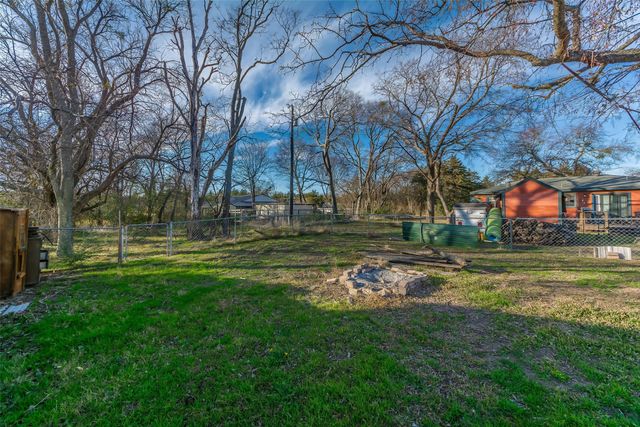 189 Lee Boulevard, Pottsboro, TX 75076