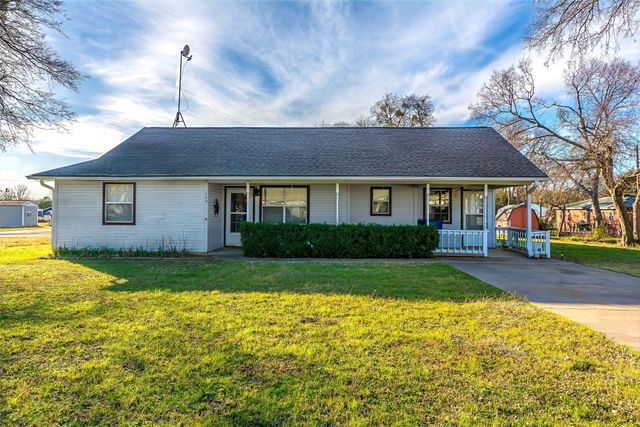 189 Lee Boulevard, Pottsboro, TX 75076
