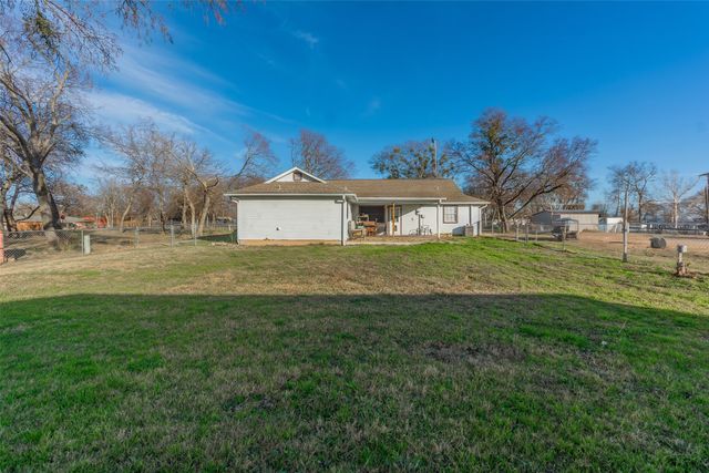 189 Lee Boulevard, Pottsboro, TX 75076