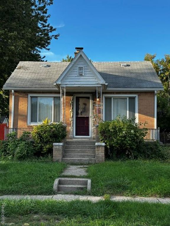 7275 Meadow Avenue, Warren, MI 48091