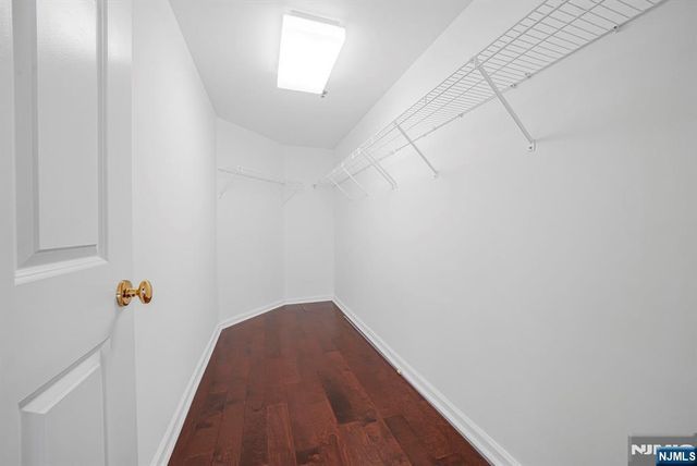 502 Smith Court R502, Edgewater, NJ 07020