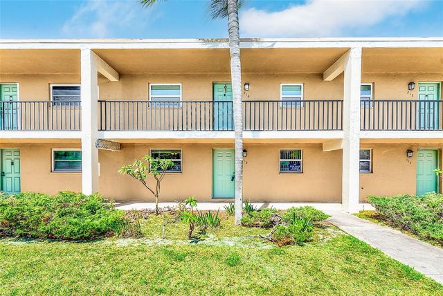 12300 PARK BOULEVARD 116, Seminole, FL 33772