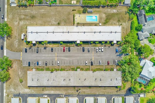 12300 PARK BOULEVARD 116, Seminole, FL 33772