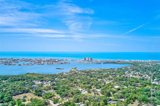 12300 PARK BOULEVARD 116, Seminole, FL 33772