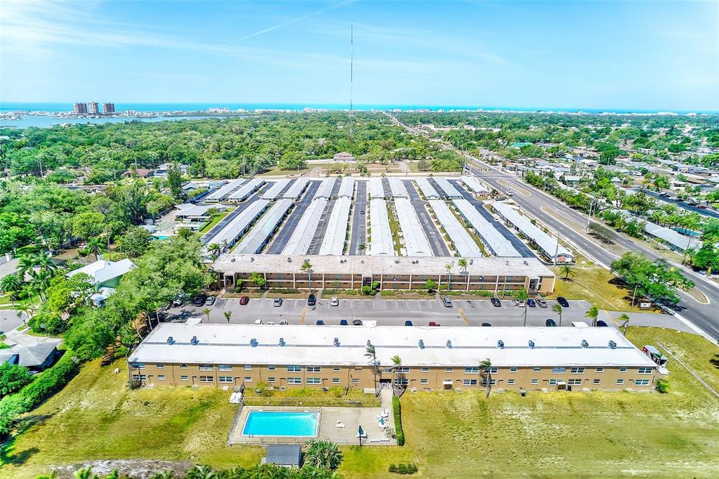 12300 PARK BOULEVARD 116, Seminole, FL 33772