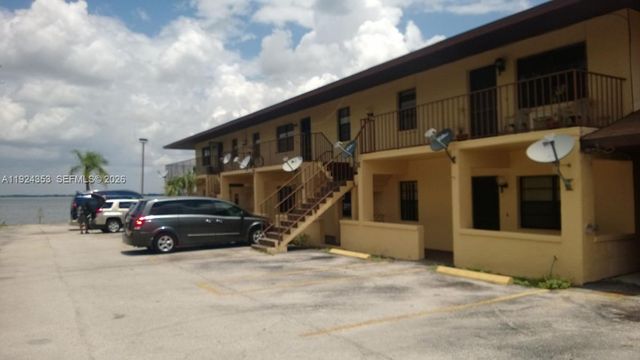 1025 LAKEVEIW DRIVE, Sebring, FL 33870