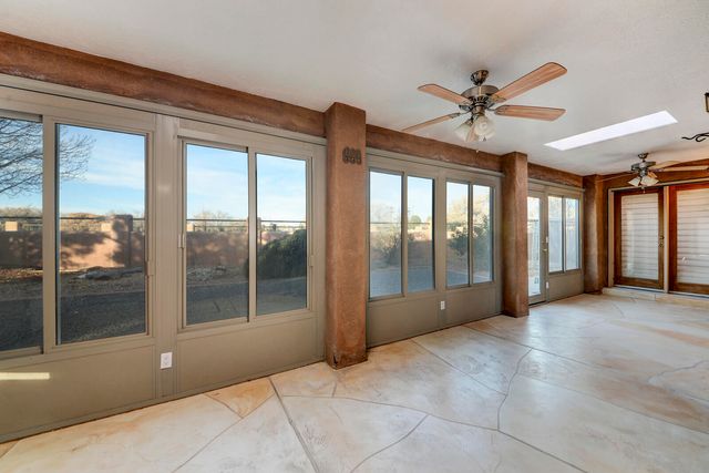 6425 Guadalupe Place NW, Los Ranchos, NM 87107