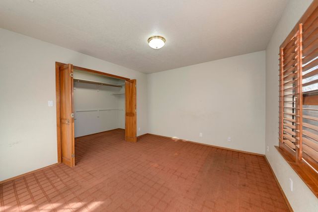 6425 Guadalupe Place NW, Los Ranchos, NM 87107