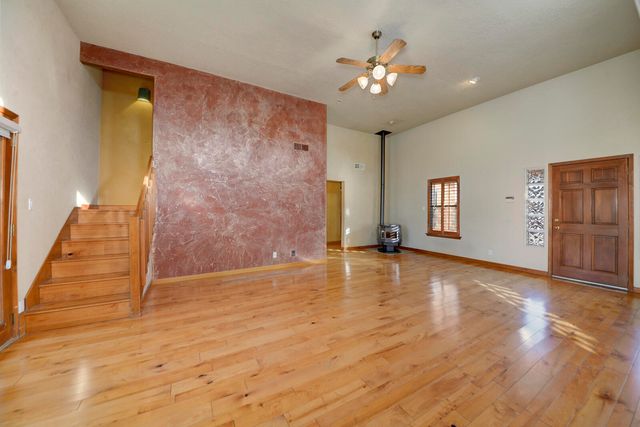 6425 Guadalupe Place NW, Los Ranchos, NM 87107