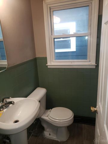 1936 Cordova Avenue, North College Hill, OH 45239