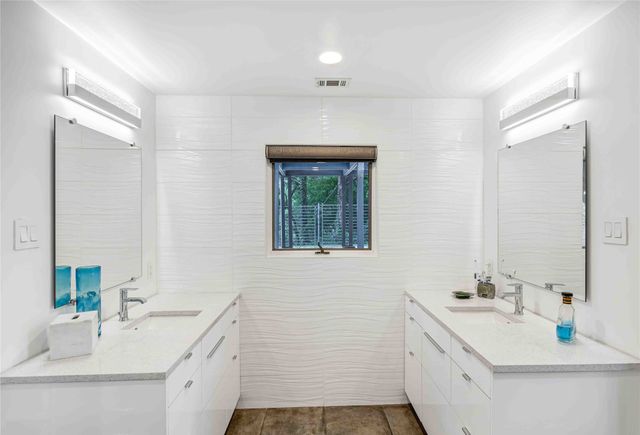 20 Summit Place, Cedar Hill, TX 75104