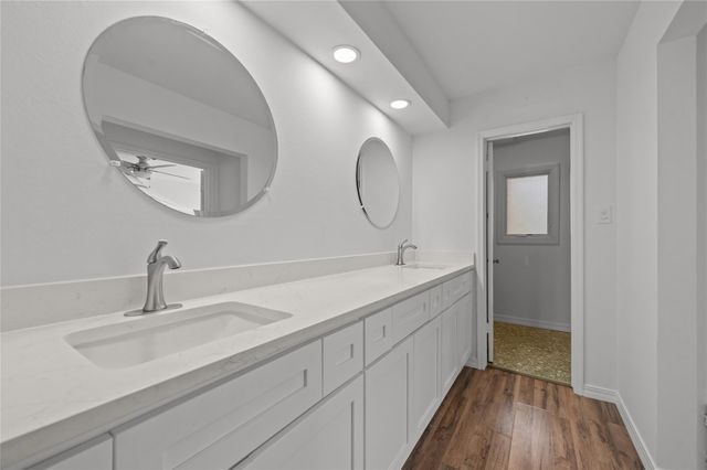 4702 Bayou Vista Drive, Houston, TX 77091