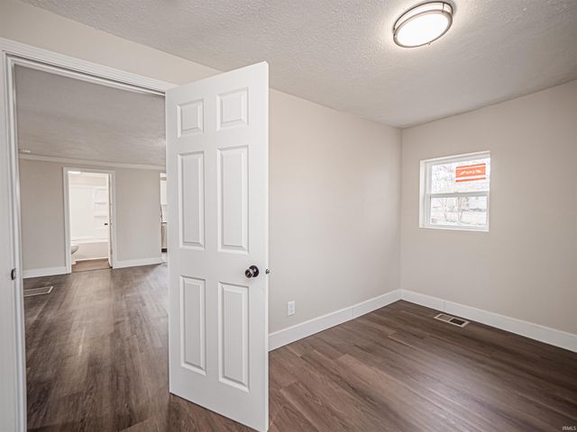 4123 Covert Avenue, Evansville, IN 47714