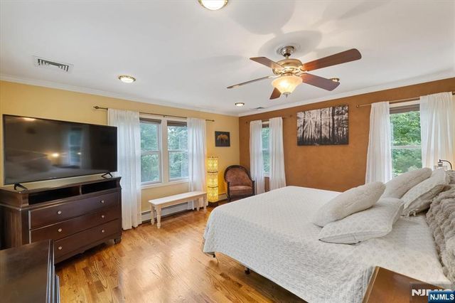 19 Elm Street, Wanaque, NJ 07420