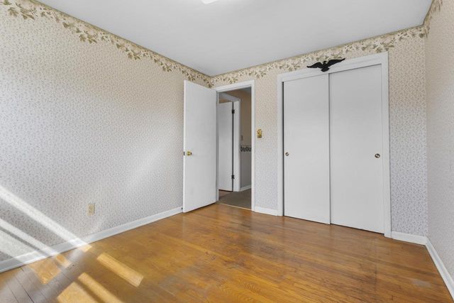 1492 LANGLADE AVENUE, Green Bay, WI 54304