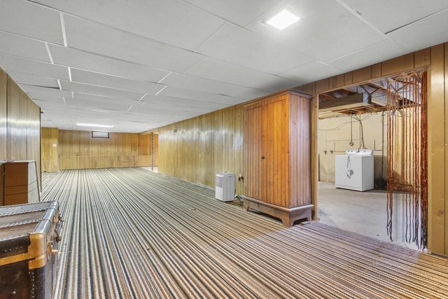 1492 LANGLADE AVENUE, Green Bay, WI 54304