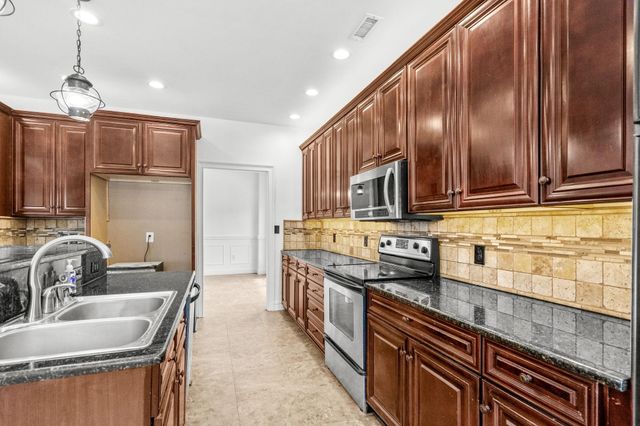 827 Oxbow Dr., Myrtle Beach, SC 29579
