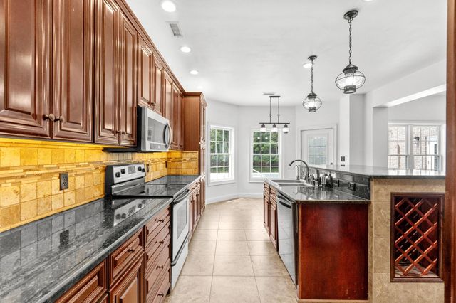 827 Oxbow Dr., Myrtle Beach, SC 29579