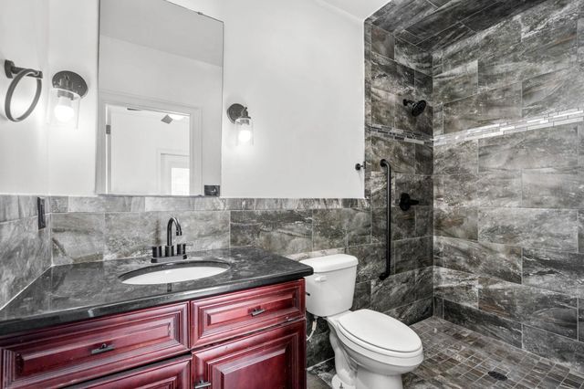 827 Oxbow Dr., Myrtle Beach, SC 29579