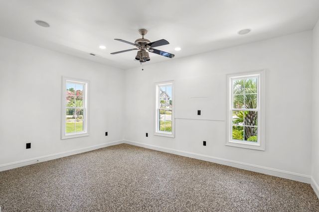 827 Oxbow Dr., Myrtle Beach, SC 29579