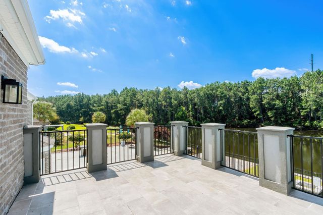 827 Oxbow Dr., Myrtle Beach, SC 29579