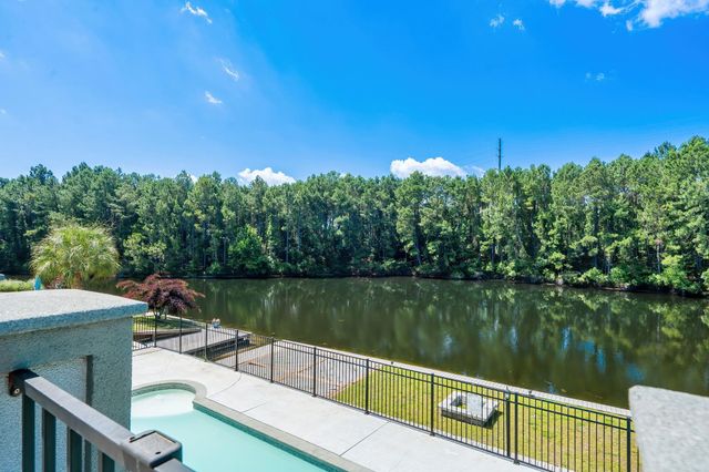 827 Oxbow Dr., Myrtle Beach, SC 29579